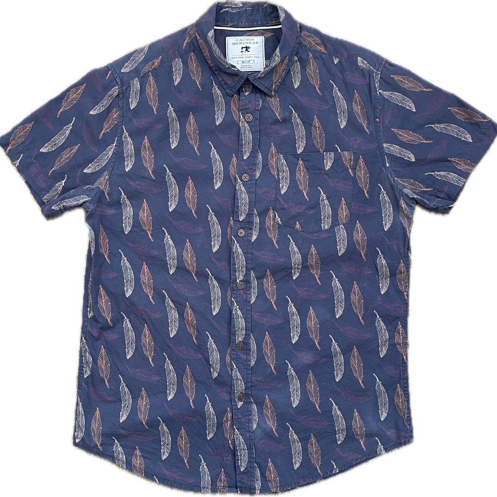 Cactus Menswear | Button Down Shirt | Feather Pattern | Size Men’s Medium